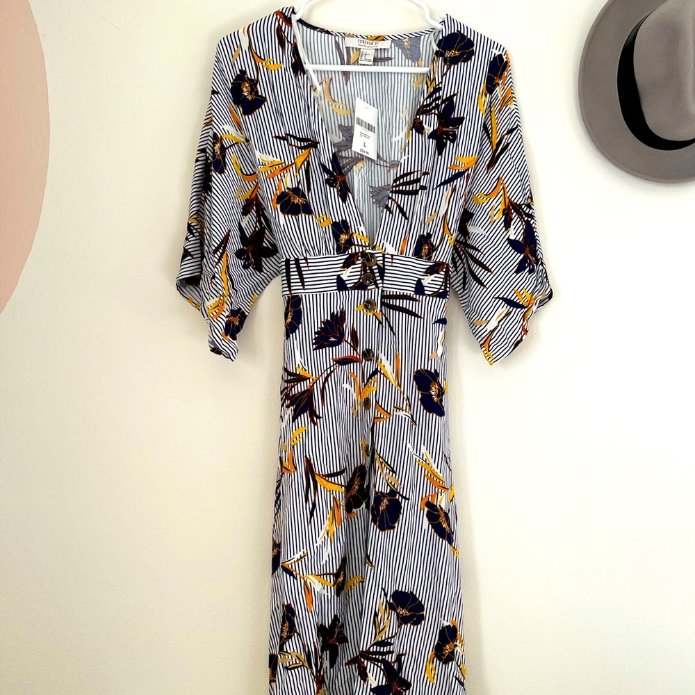 Floral Kimono sleeve dress